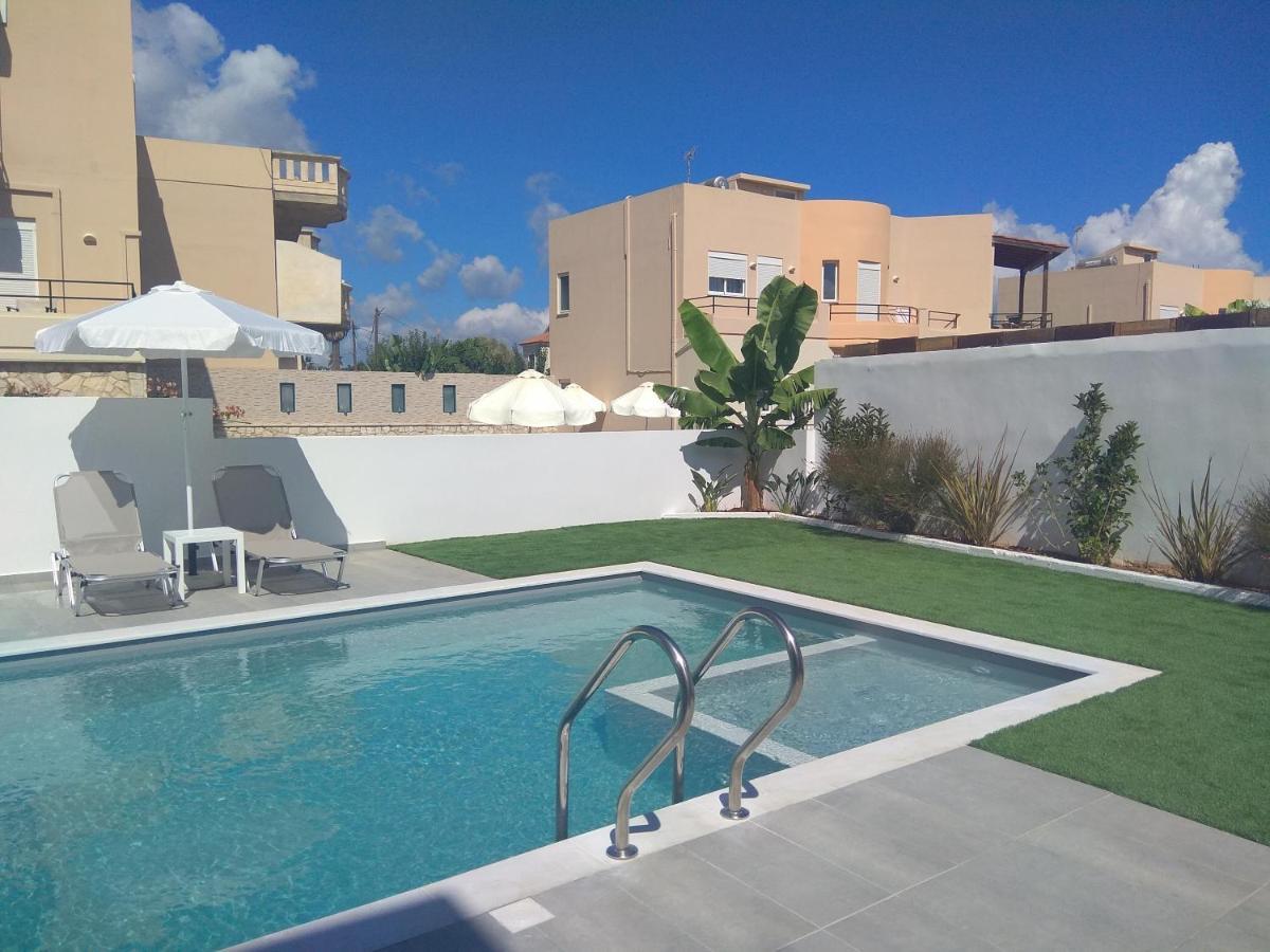 Raisakis Apartments Agia Marina Zewnętrze zdjęcie