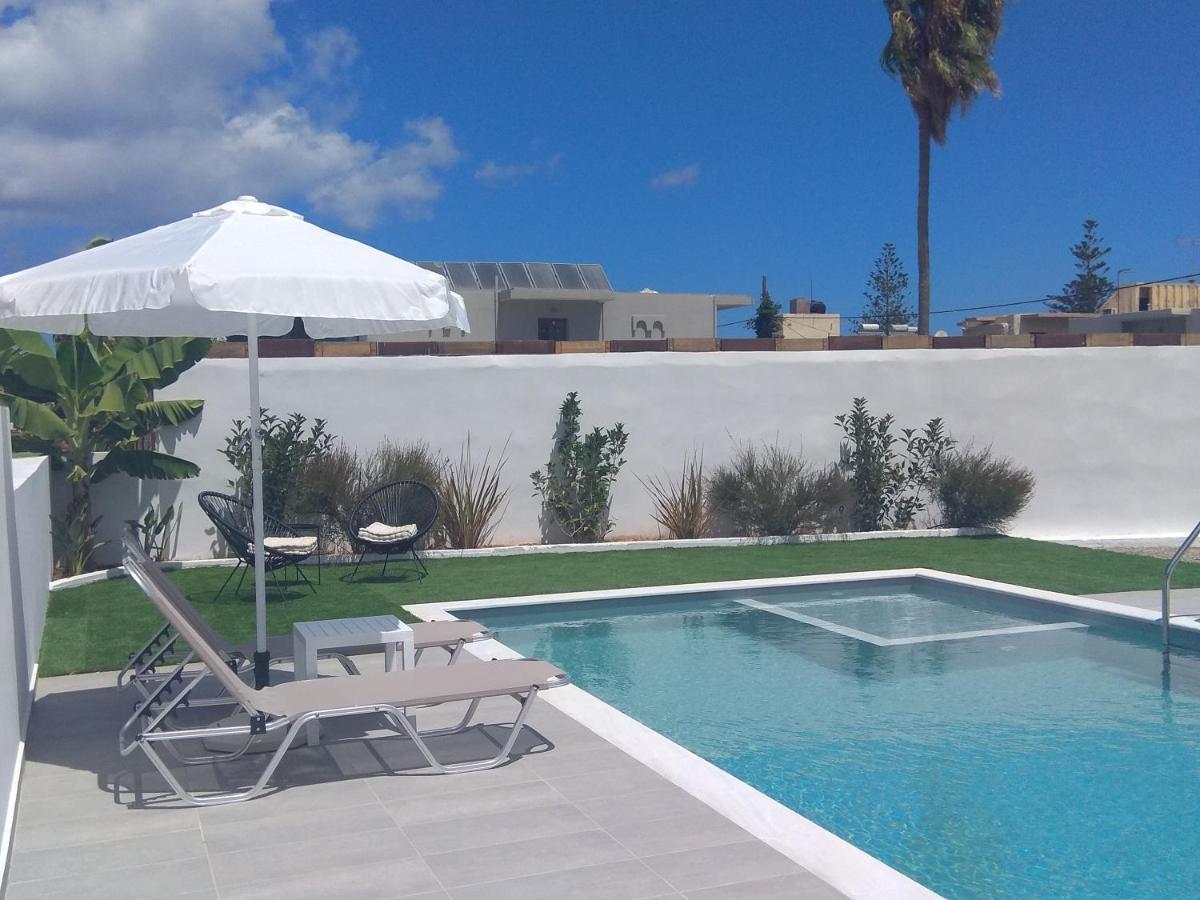 Raisakis Apartments Agia Marina Zewnętrze zdjęcie
