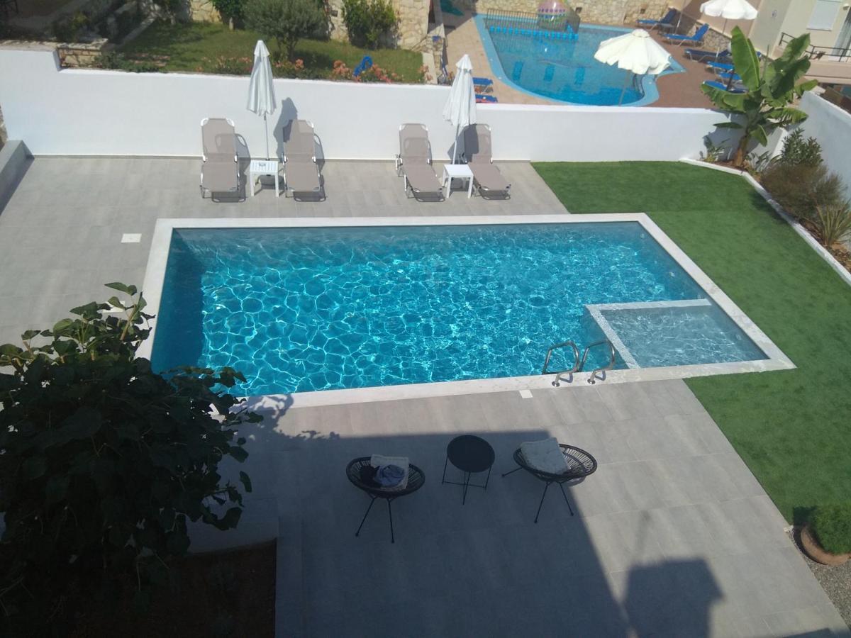 Raisakis Apartments Agia Marina Zewnętrze zdjęcie