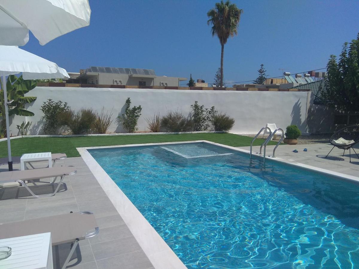 Raisakis Apartments Agia Marina Zewnętrze zdjęcie