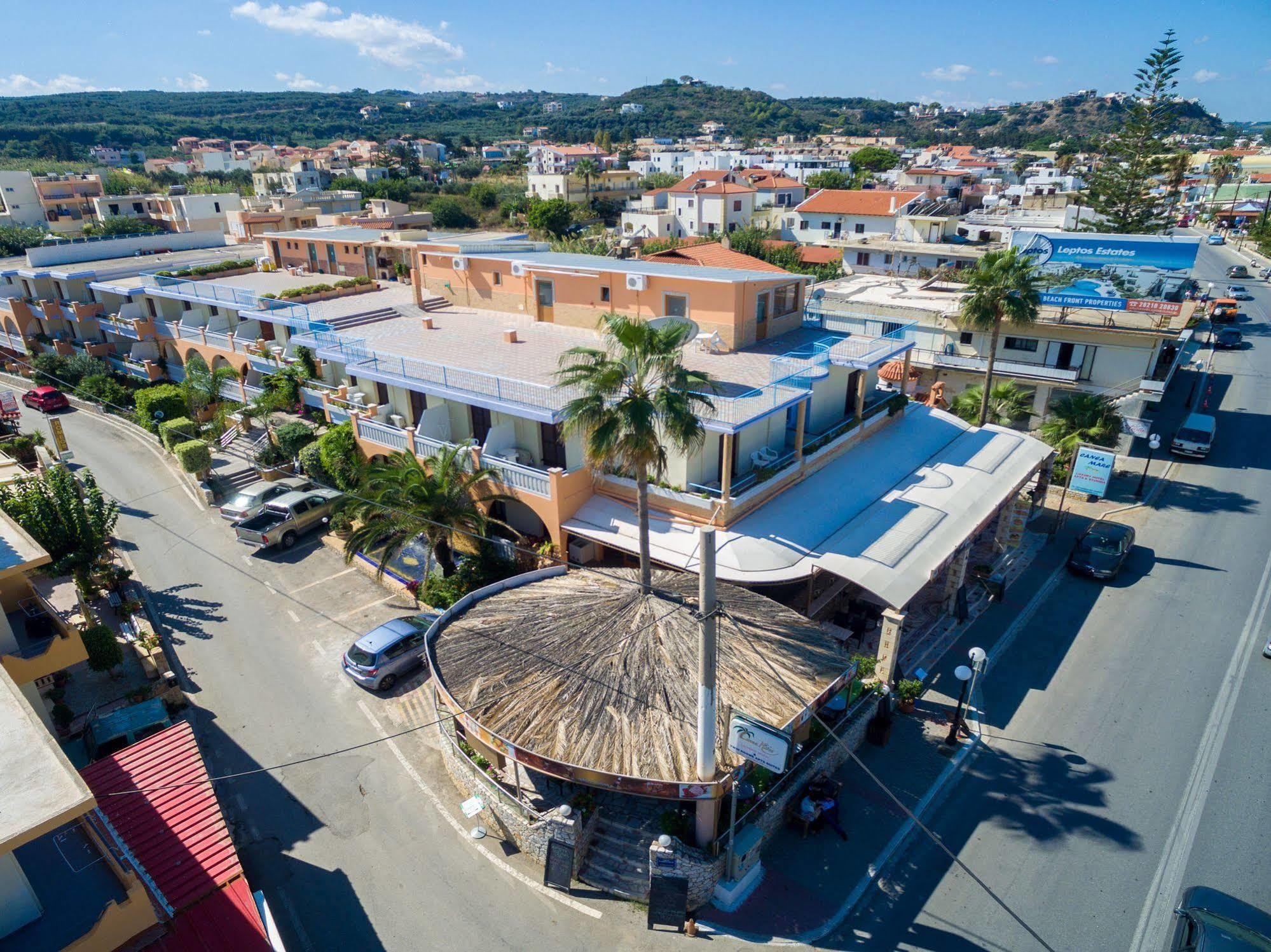 Raisakis Apartments Agia Marina Zewnętrze zdjęcie
