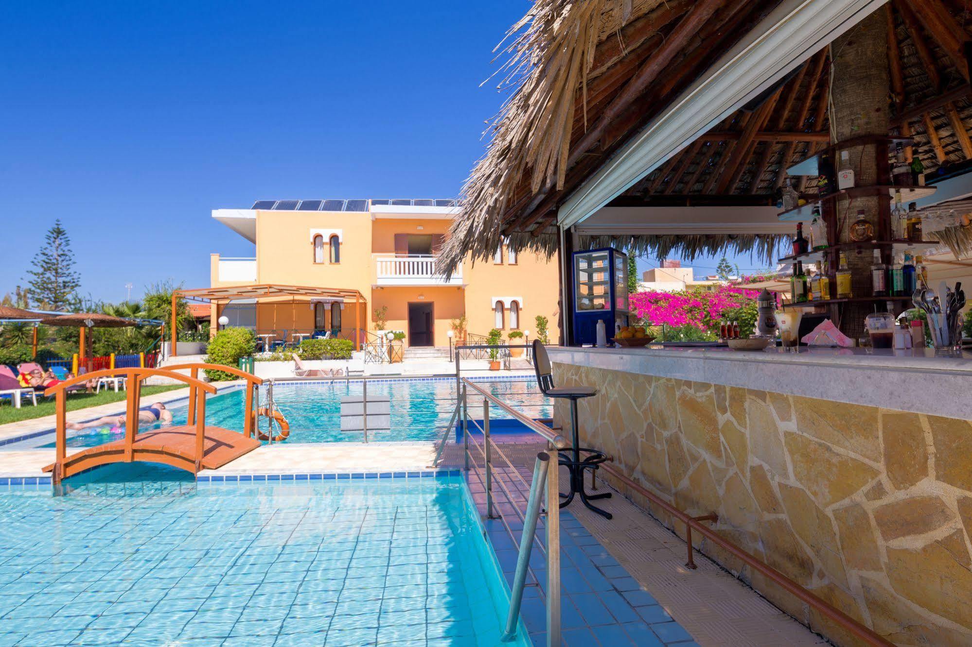 Raisakis Apartments Agia Marina Zewnętrze zdjęcie