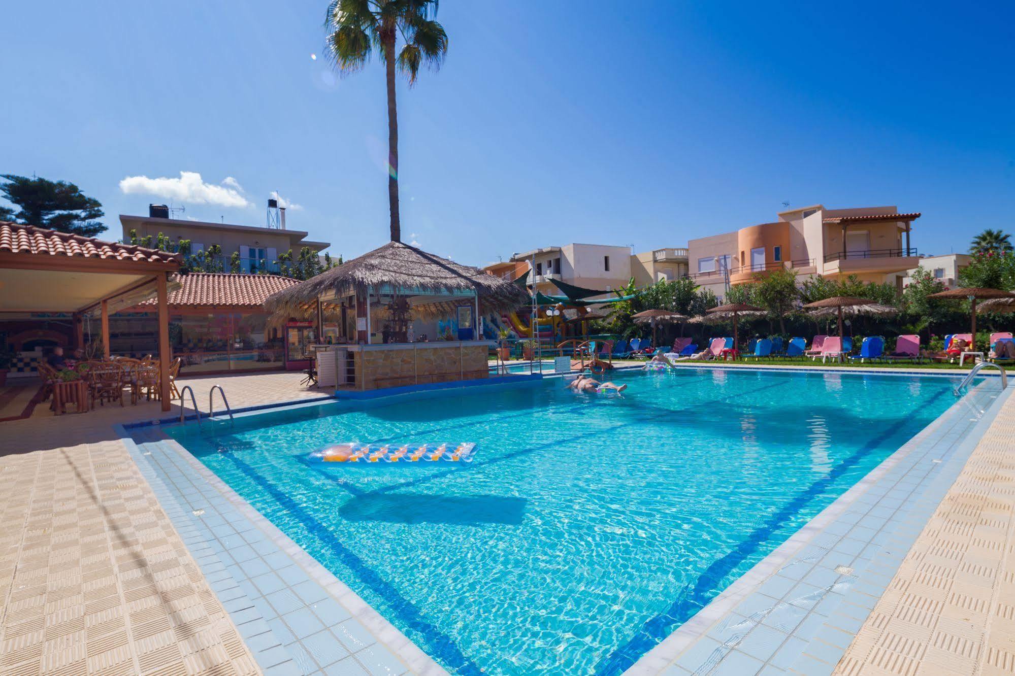 Raisakis Apartments Agia Marina Zewnętrze zdjęcie